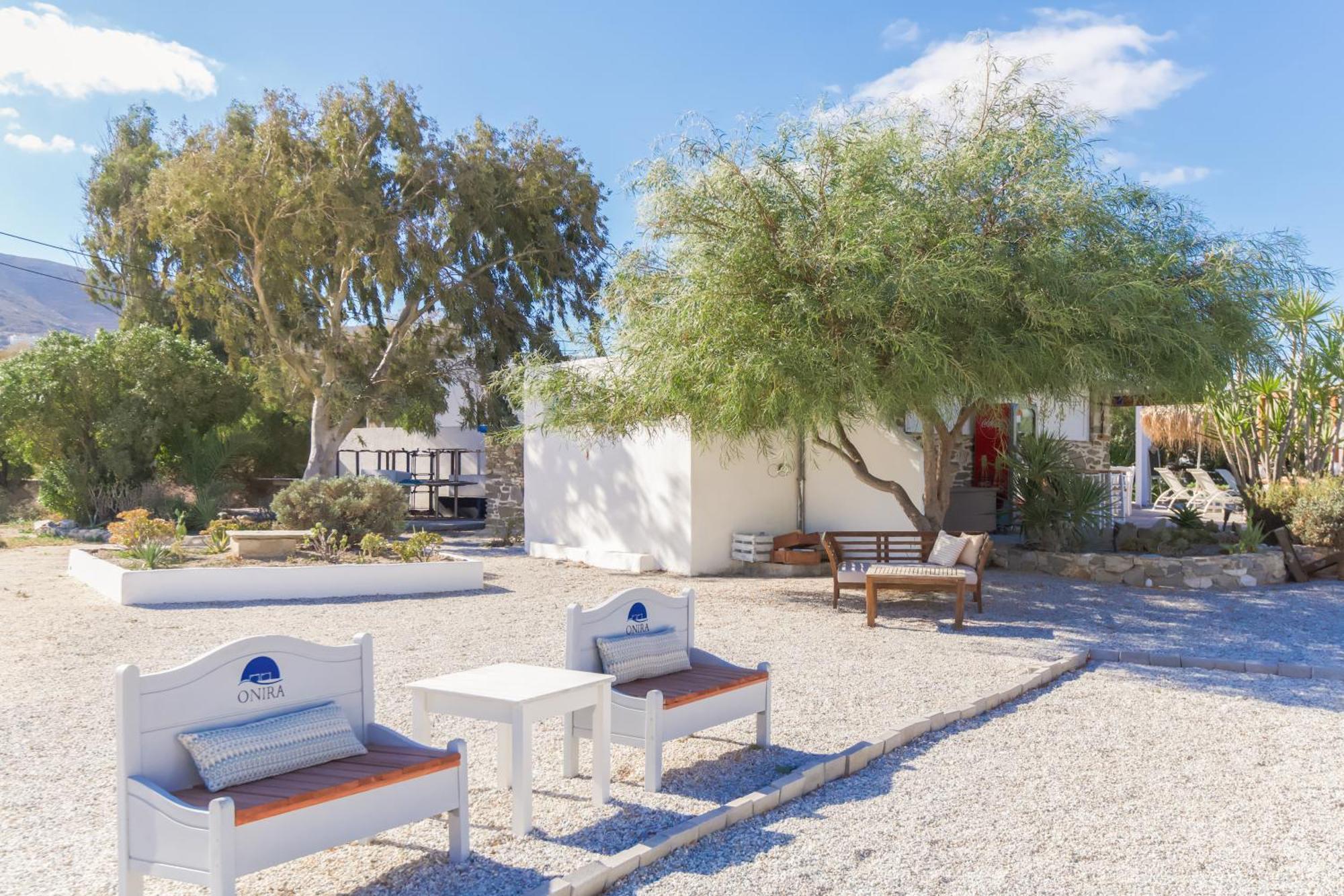 Onira Hotell Páros Exteriör bild