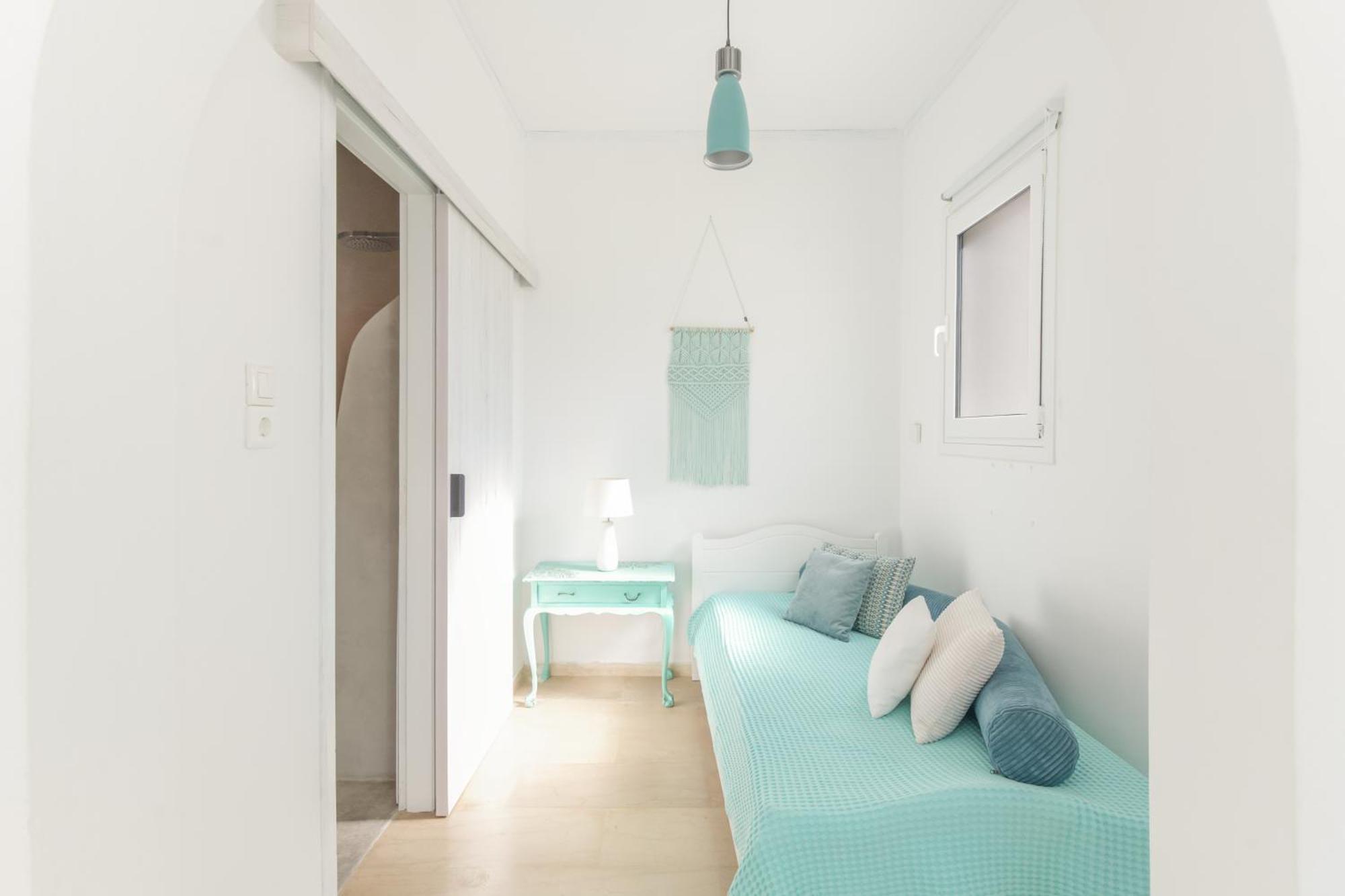 Onira Hotell Páros Exteriör bild